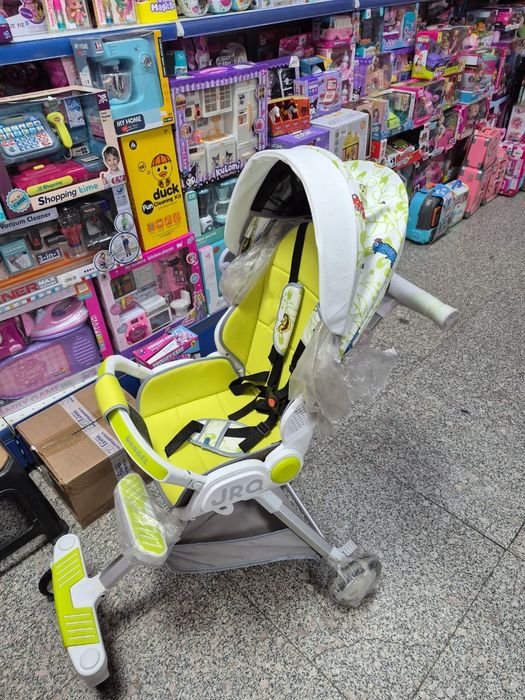 Продам коляски новые