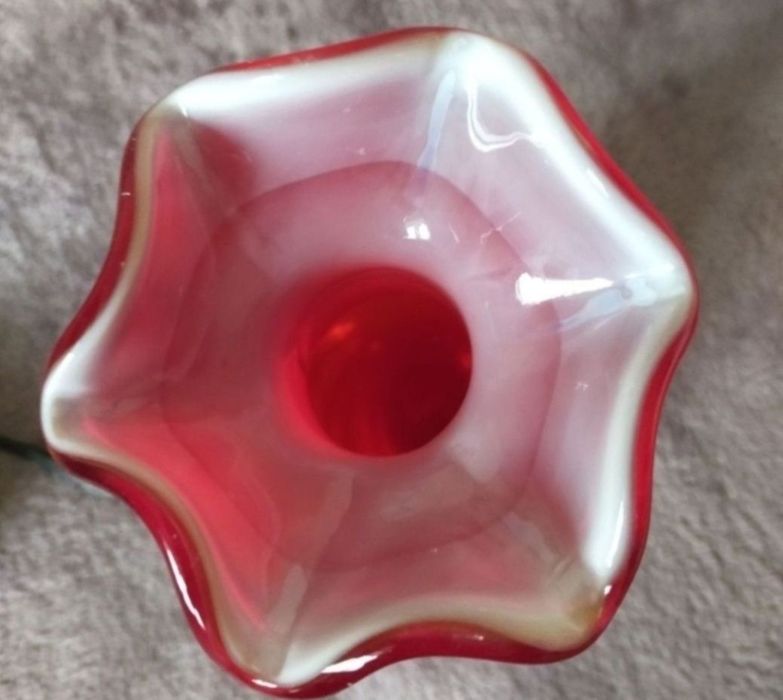 Продам вазу новую