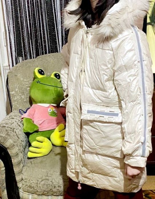 Продам Зимние Курточки