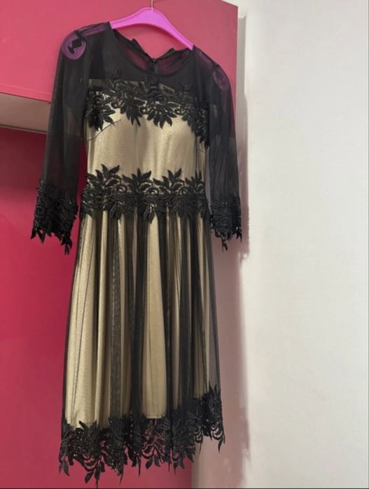 Garderobă rochii pentru femei - 12 bucăți