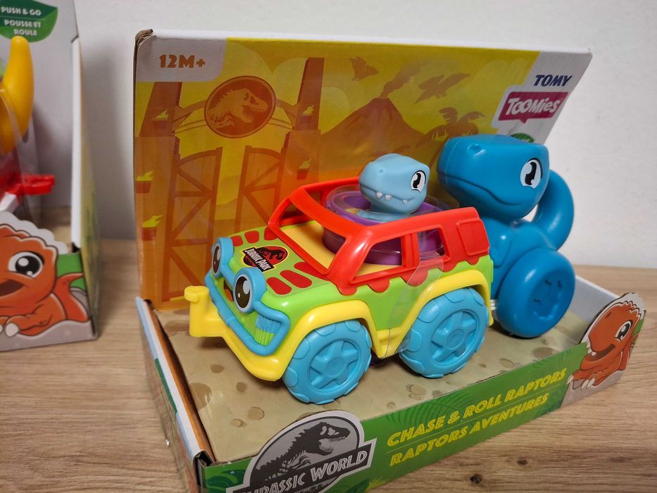 Vand lot cu 2 jucarii de la Tomy