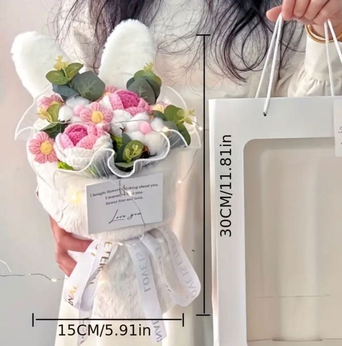 Букет от плетени цветя