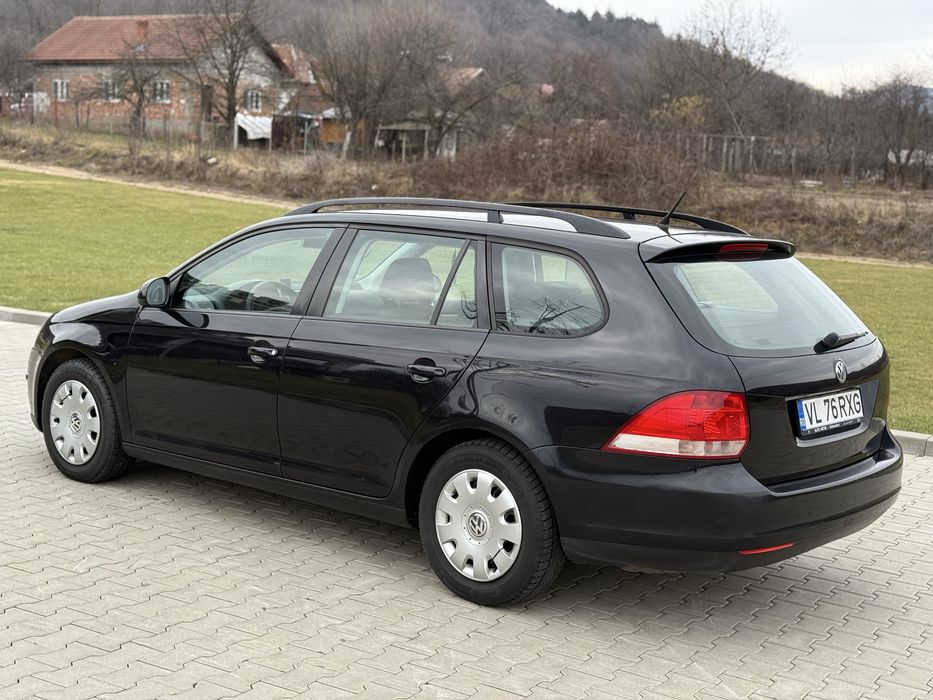 Volkswagen Golf 5 2009 1.9 TDI 105CP