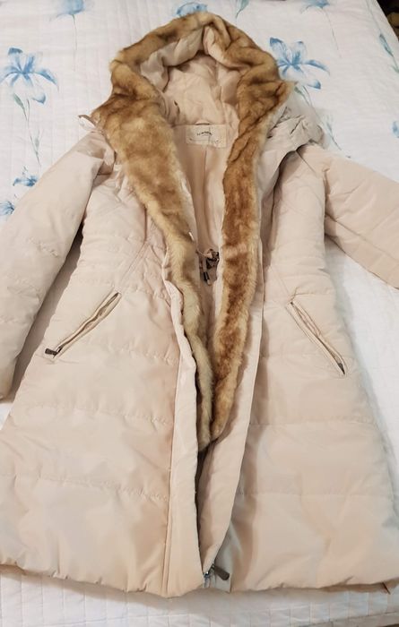 Продам парку в отличном состояние