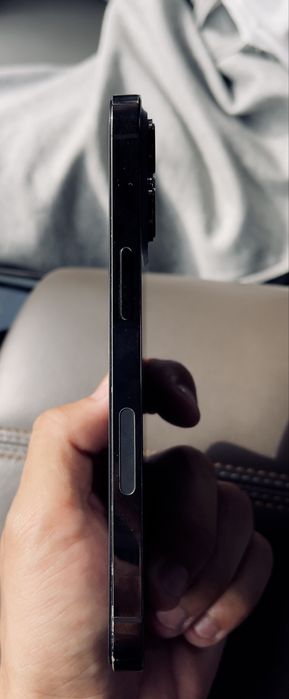 Продается iPhone 13 Pro с хорошим состоянием