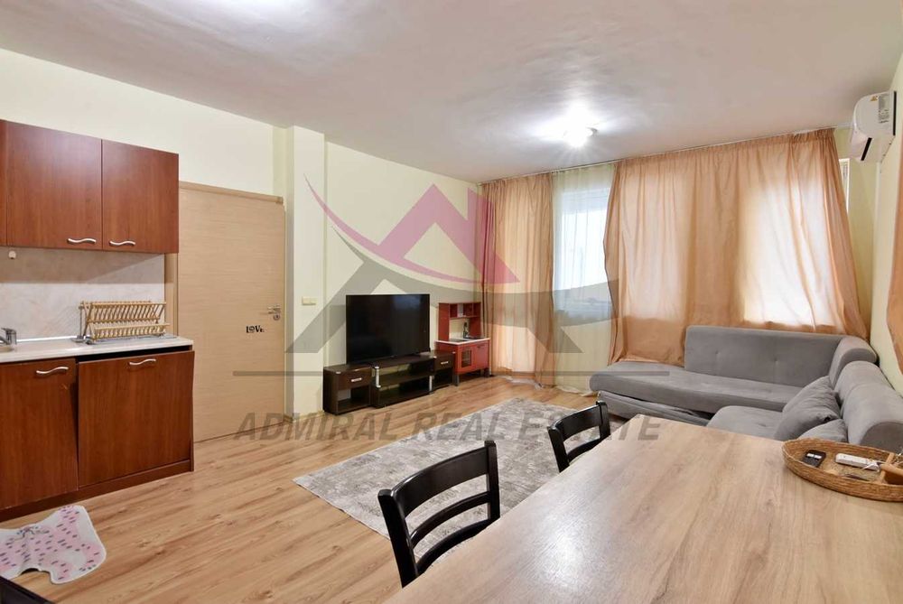 Продава се Двустаен апартамент в Варна, Бриз - 72 кв.м за 1875 €/кв.м - Снимка #2