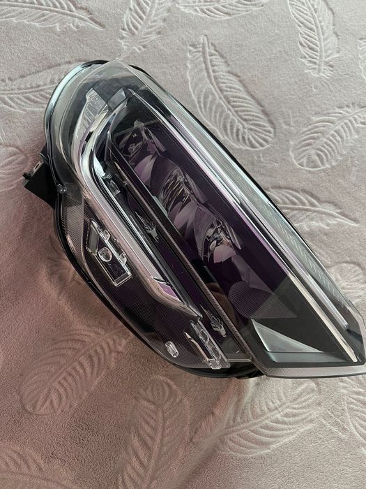 Фара на ладу Весту