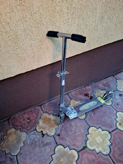 Trotinete copii..