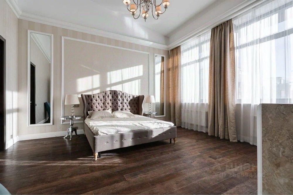 Сдается новый большой особняк на Новомосковском!