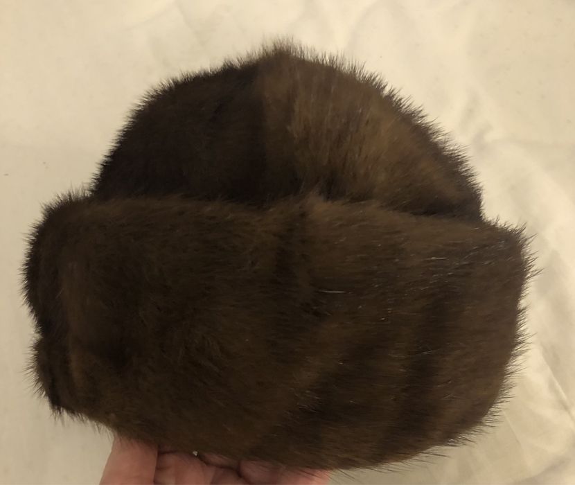 Caciuli de dama din blana naturala de nurca, maro (56 cm)