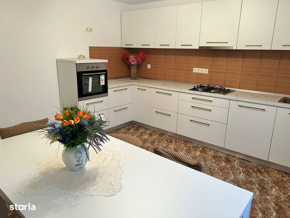 Casa Vila de inchiriat Bucium - 950 euro