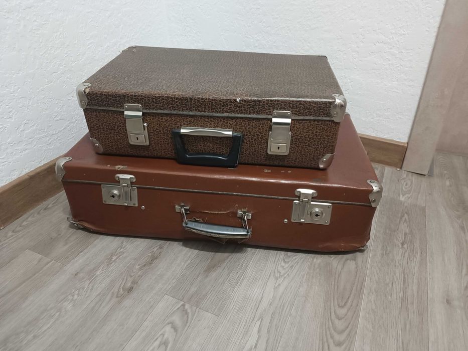 Чемодан советский