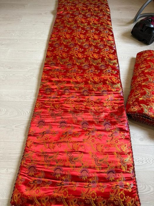 Көрпе, көрпеше сатылады