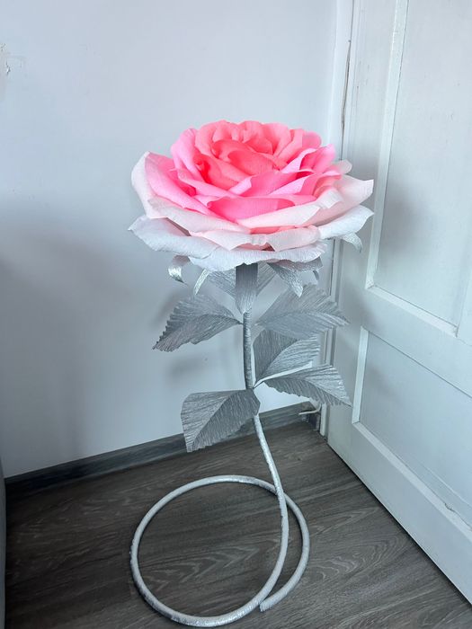 Роза от креп хартия