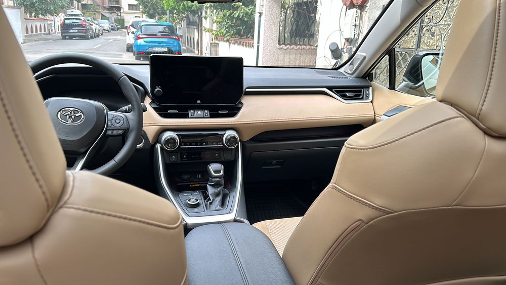 TOYOTA RAV 4 HYBIRD 4WD - Schimb de utilizator contract leasing