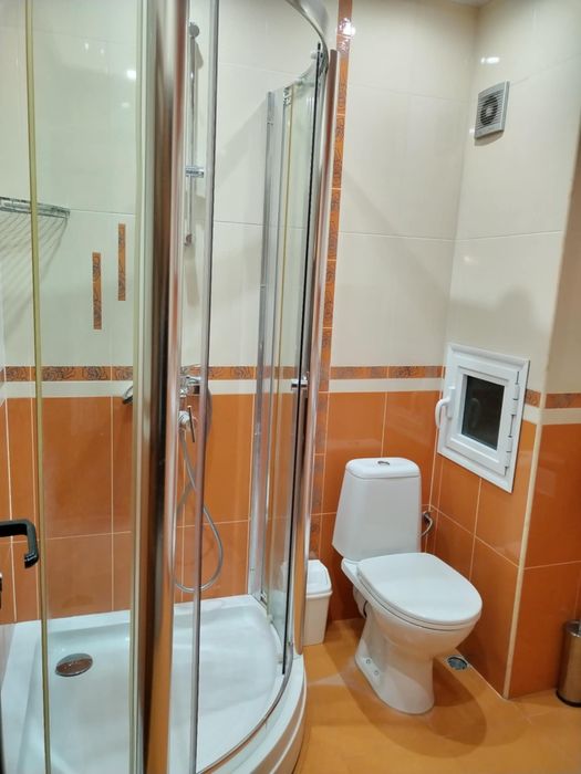 Продава се Тристаен апартамент в Бургас, Сарафово - 116 кв.м за 1983 €/кв.м - Снимка #19