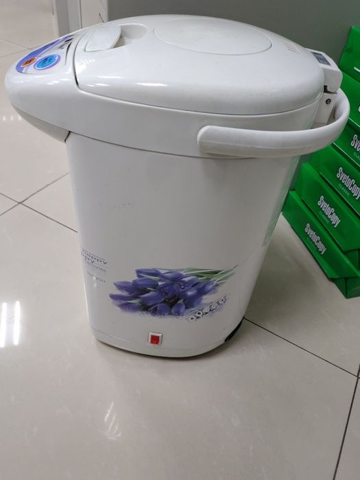 Продам термопот на запчасти