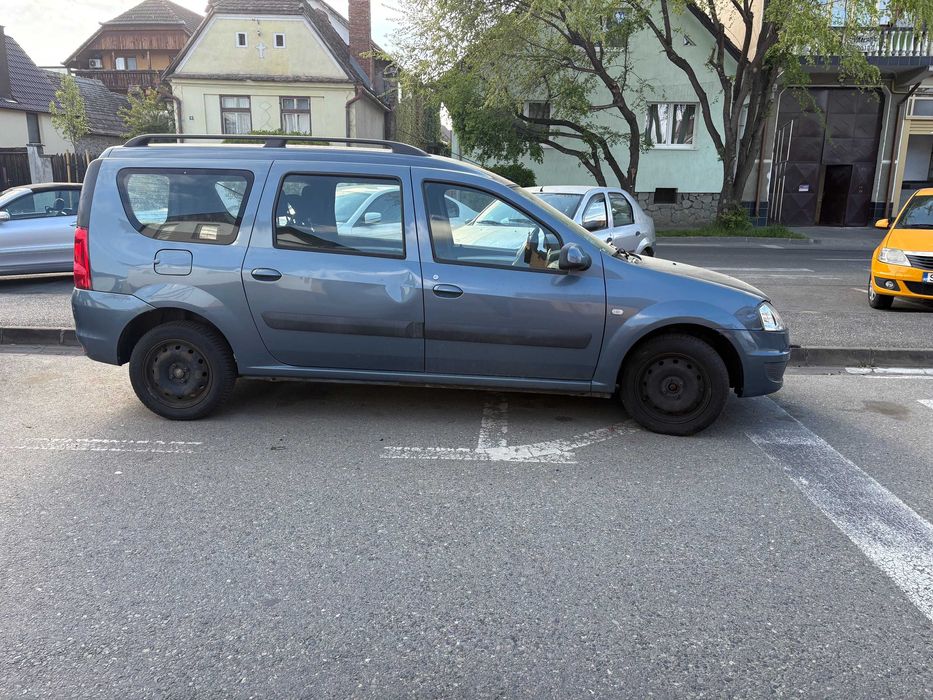 Dacia Logan Mcv . Klima. Laureate