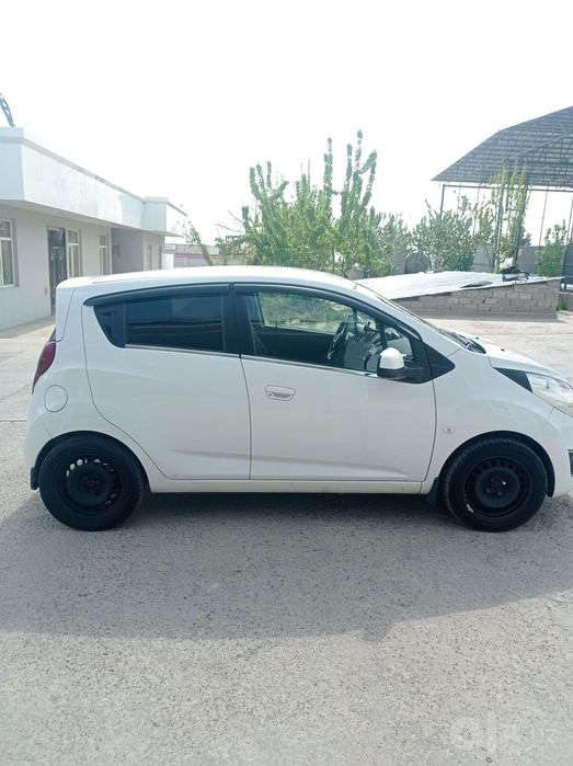 Spark sotiladi 2017 yil