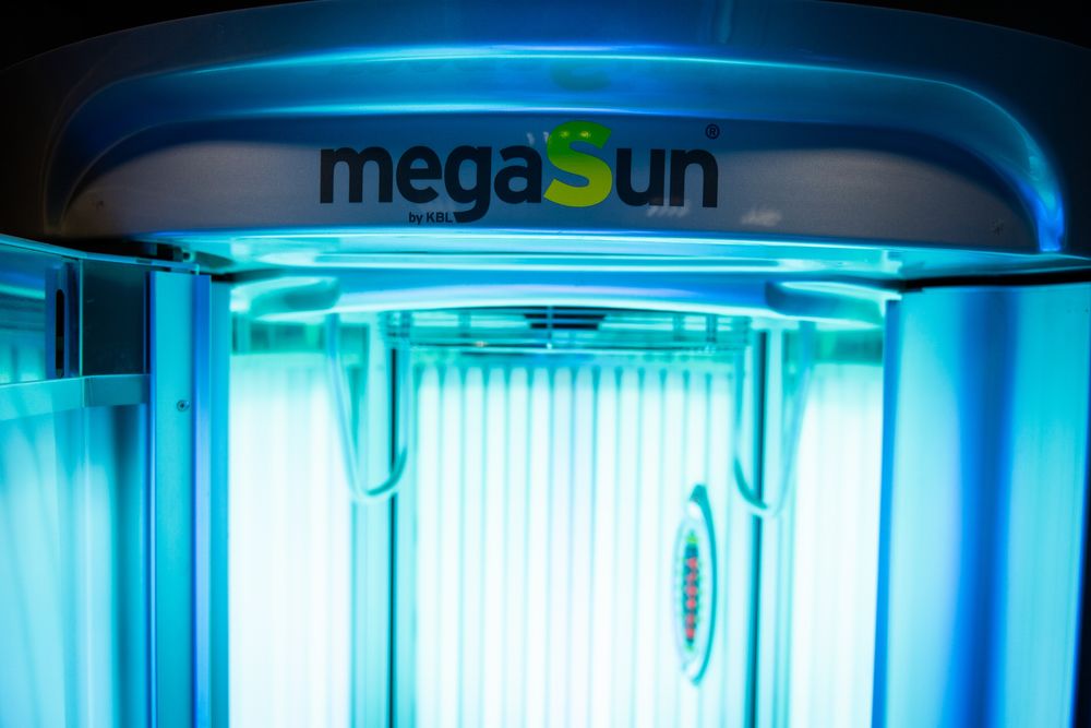 Солариум MegaSun LUXURA