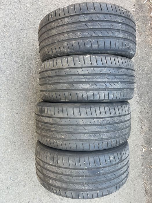 Cauciucuri de vară  245/40/18 dot 2019