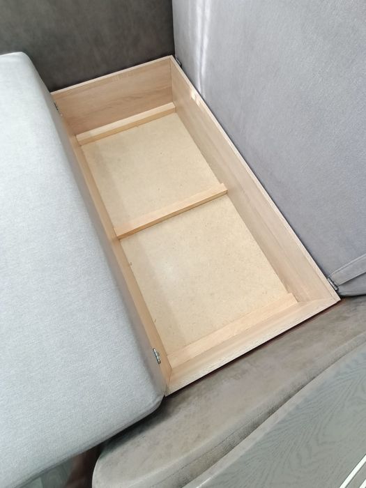 Продаю диван тройка