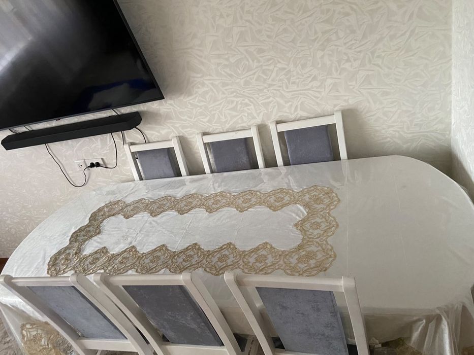 Продам стол состояние отличное