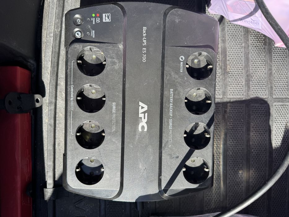 UPS APC Back-UPS ES 700VA / 405W (BE700G-GR)