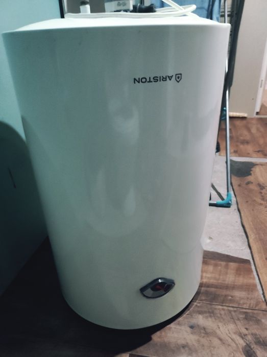 Бойлер (нагреватель воды)