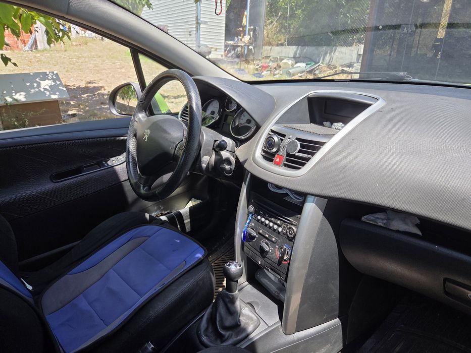 Peugeot 207 hdi1.6