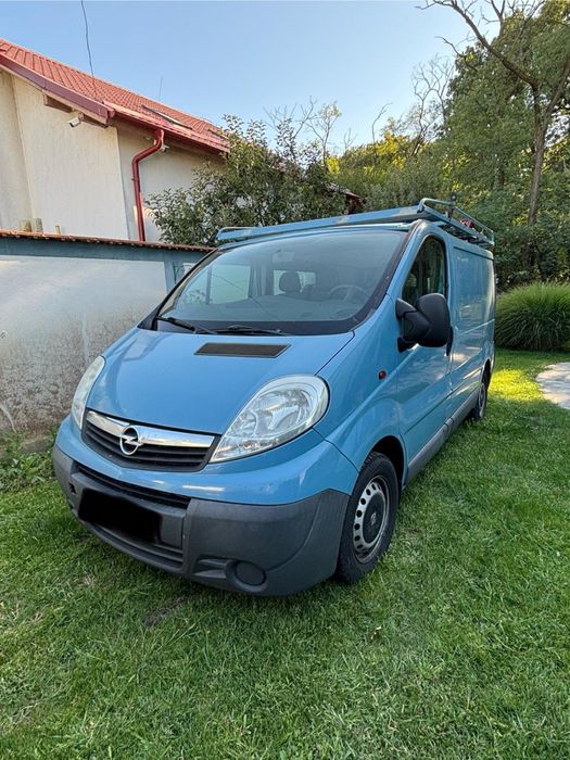 Opel Vivaro campervan
