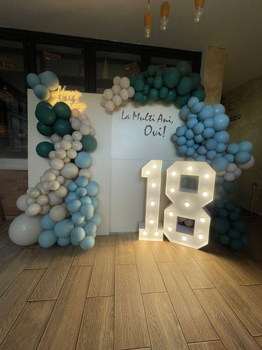 Arcada baloane/aranjamente florale/photo corner/oglinda foto 360/fum