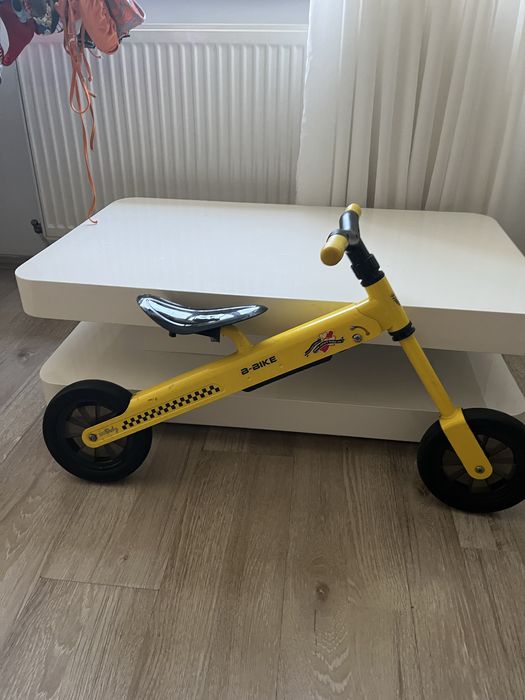 Bicicleta fara pedale copii 2-4 ani utilizata
