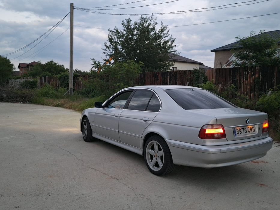 BMW 5 Series 2002 — imagine 2