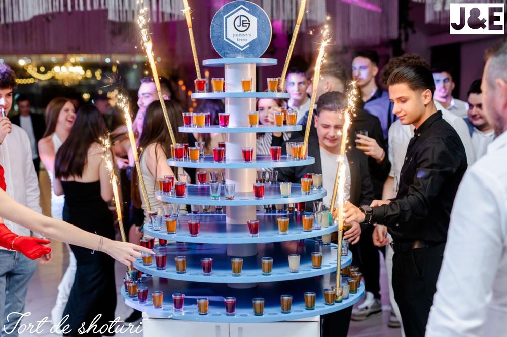 Jhonny's Events(Open Bar,Tort Shoturi,Oglinda Foto,Lemonade bar,Fum greu, Baloane cu fum)