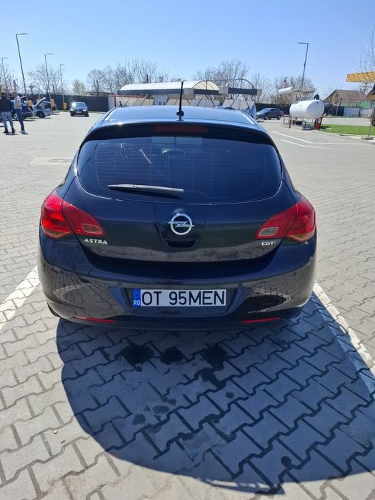 OPEL Astra 2010 — imagine 4