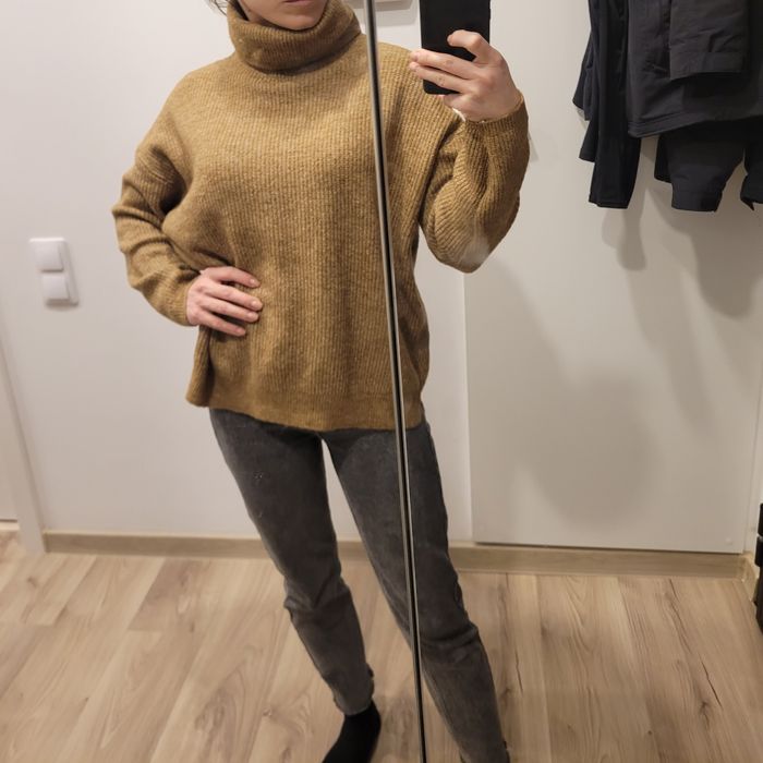 Pulover pe gat Vila xs