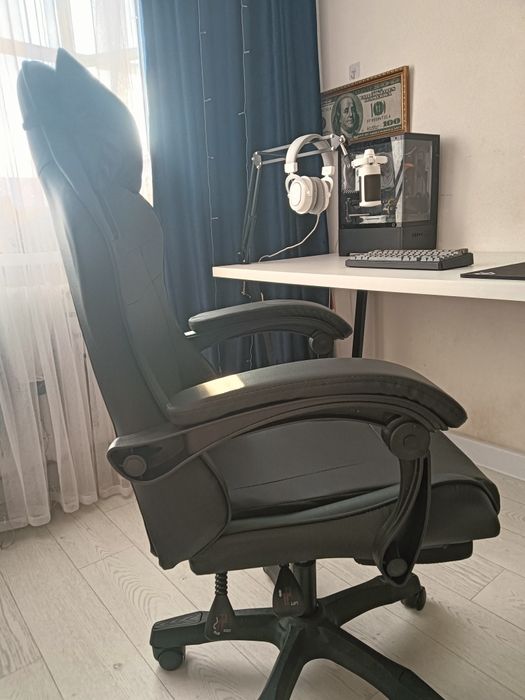 Продам новое кресло