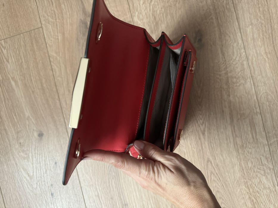 Кожена чанта MICHAEL KORS