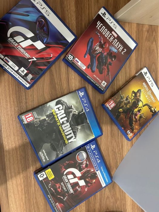PlayStation 5, 825GB(Дисковая) + 2 геймпада + игры