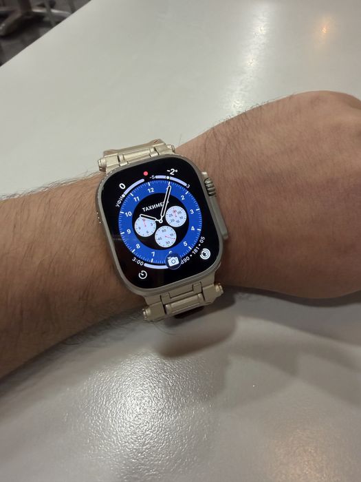 Apple watch ultra 2 49mm titanium