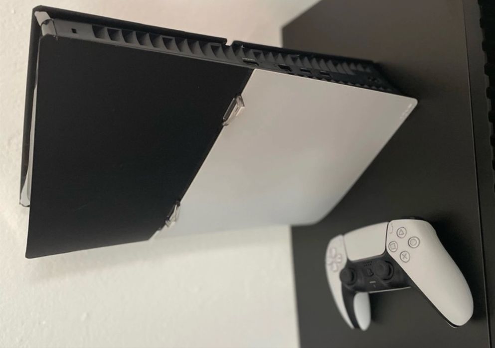 Playstation 5 aproape nou