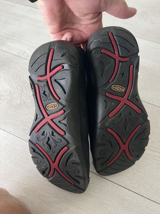 KEEN piele sport mar.37,5 24 cm