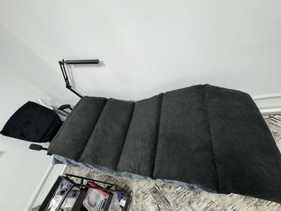 Продам кушетку для наращивания ламинирования