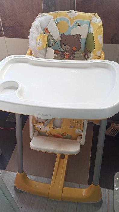 Столче за хранене + подарък пъзел 48 части