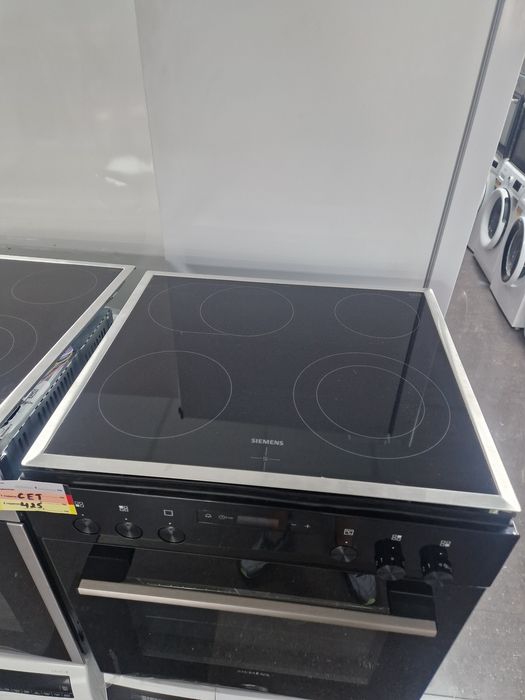 Фурна за вграждане с котлони Siemens