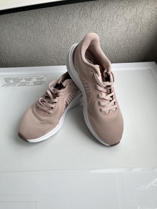 Дамски оригинални маратонки