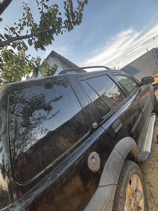Land Rover Dezmembrări