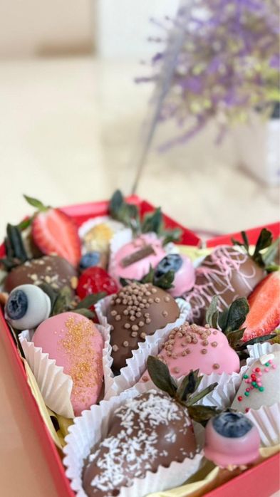 Торты на заказ и в наличии