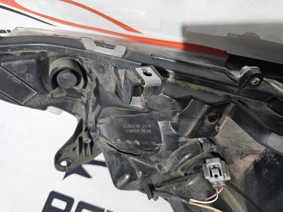 Far dreapta led Toyota Rav 4 2018
